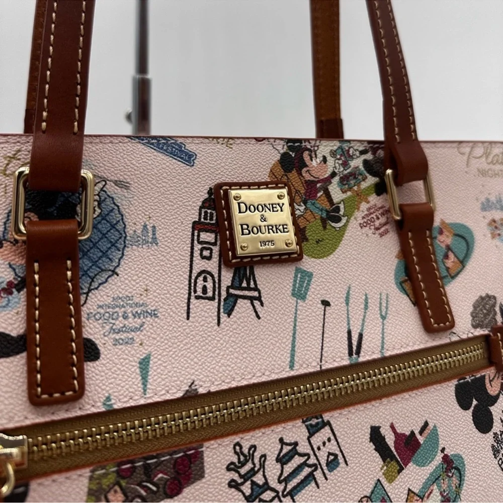 Mickey and Minnie Mouse Dooney & Bourke Tote Bag - Picture 3 of 12